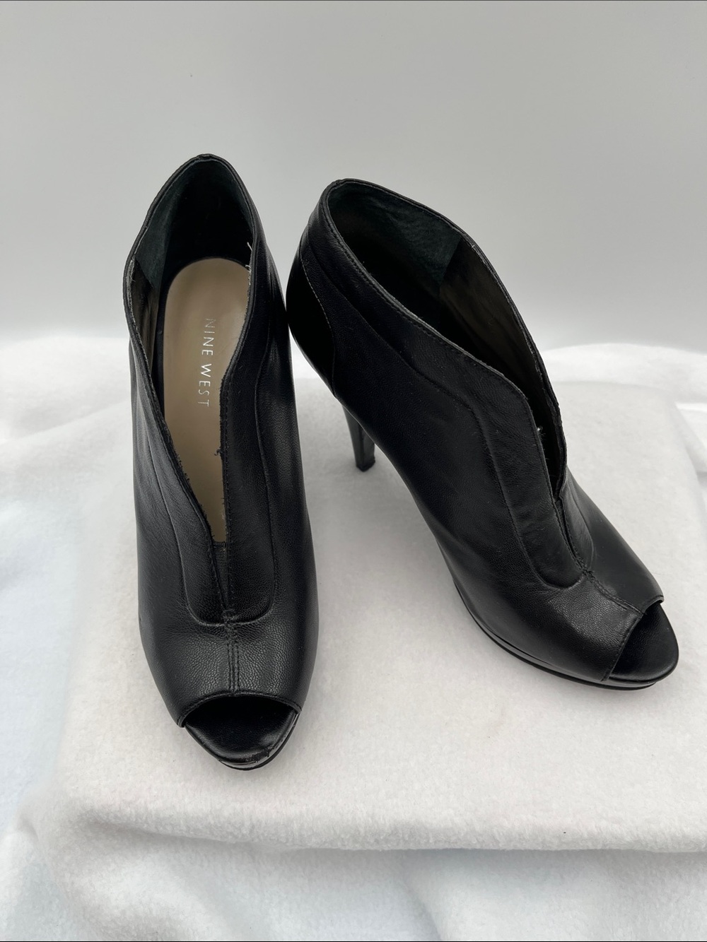 Nine West Black Leather Peep-Toe High Heel Booties